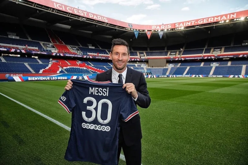 أرسنال يودع 8 لاعبين بينهم ديفيد لويز ويعيد أوديغارد وسيبايوس لريال مدريد